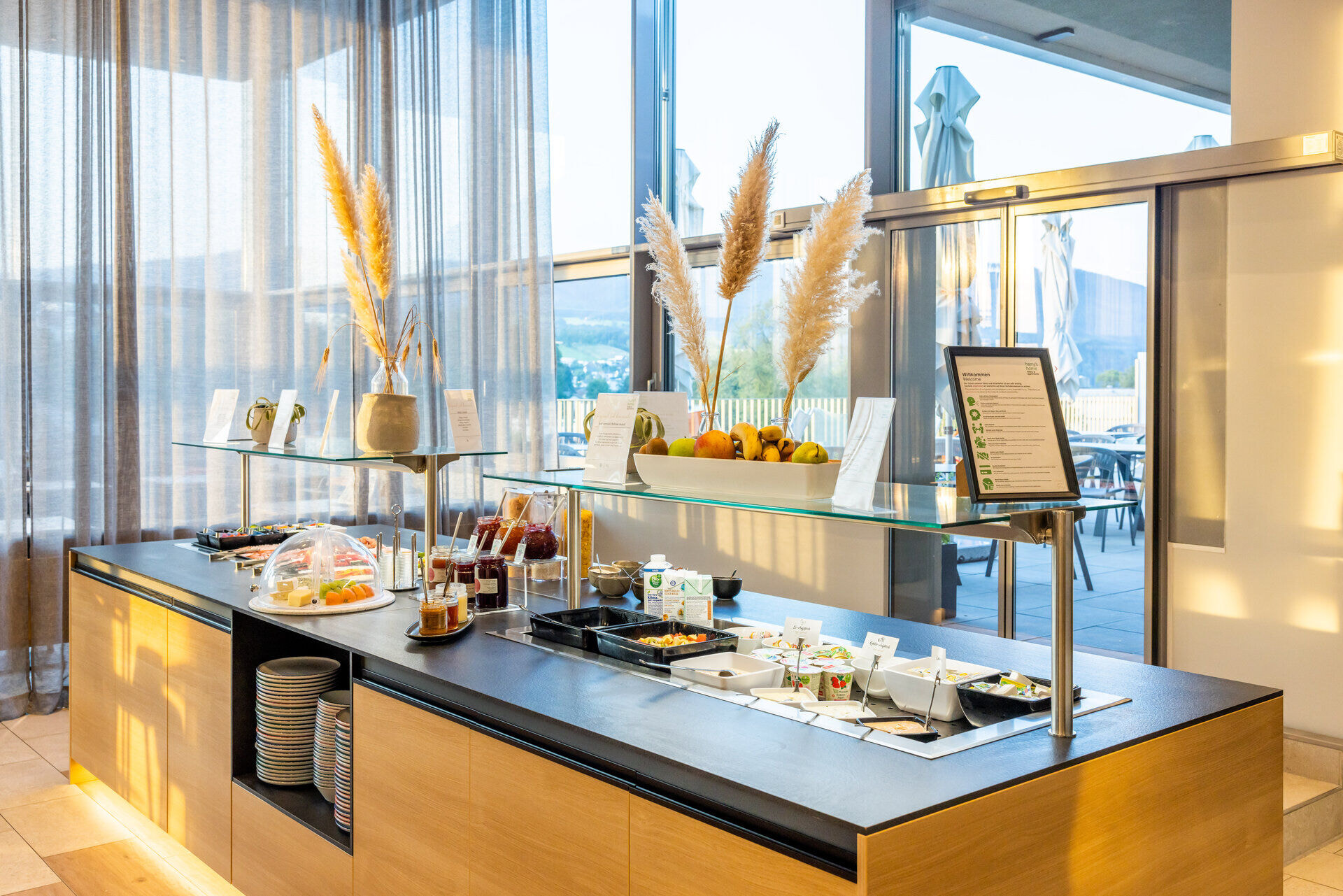 bcs-harrysbreakfast-channesecker-0055